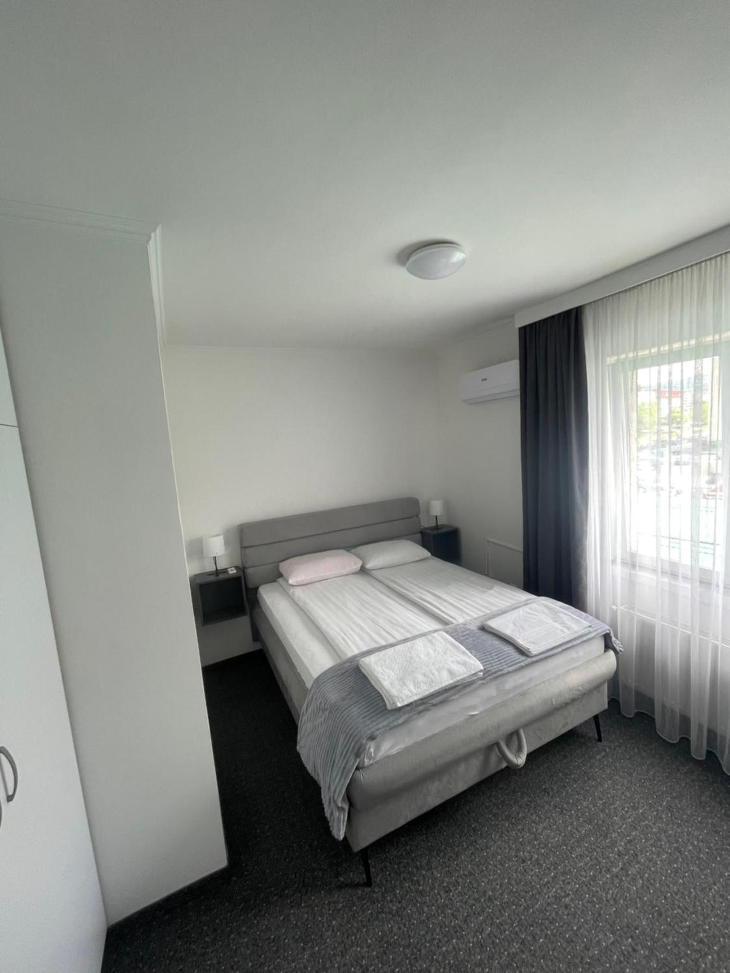 Hotel Ada - Otoka サラエヴォ エクステリア 写真