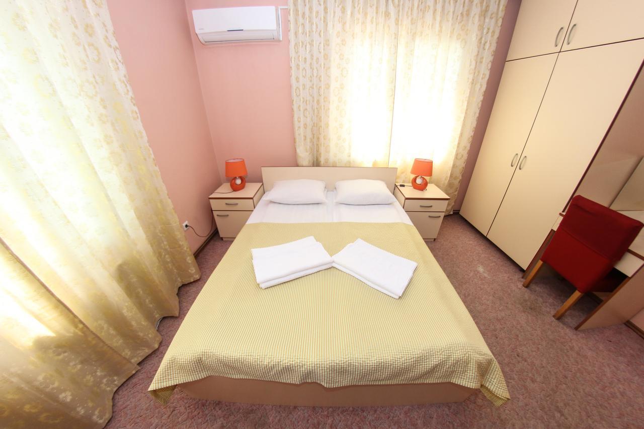 Hotel Ada - Otoka サラエヴォ エクステリア 写真